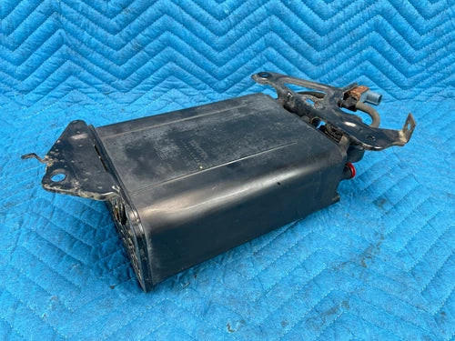 Toyota Land Cruiser LX470 Charcoal Vapor Canister 77740-60440 2003 2004 2005 OEM