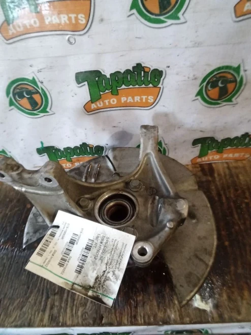 2017-2025 Cadillac XT5 3791437 Front Right/Passenger Used OEM Steering Knuckle Spindle