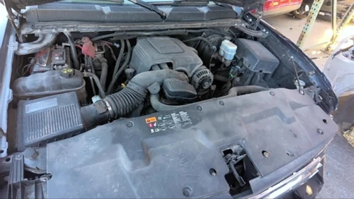 2007-2014 Cadillac Escalade 31213423 Front Right/Passenger Used OEM Steering Knuckle Spindle