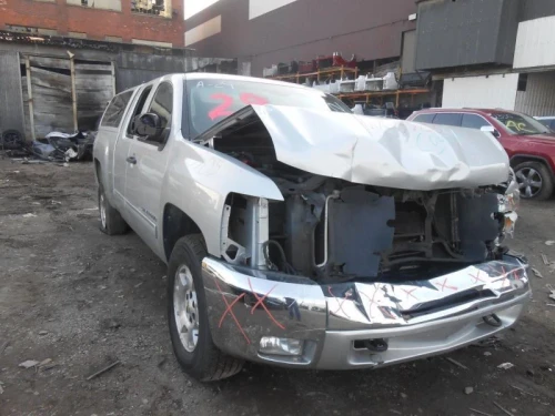 2007-2014 Cadillac Escalade 1859395 Front Right/Passenger Used OEM Steering Knuckle Spindle
