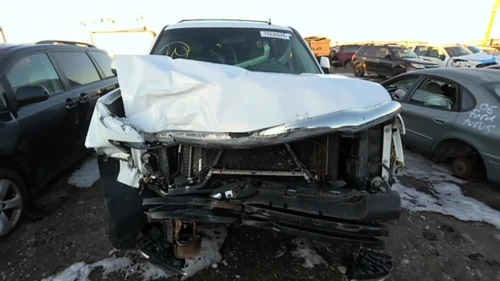2007-2014 Cadillac Escalade 27997894 Front Right/Passenger Used OEM Steering Knuckle Spindle