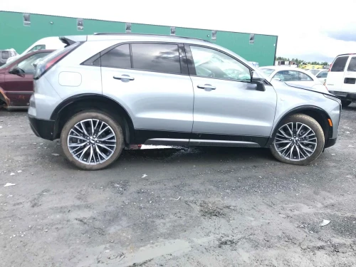 2024 Cadillac XT4 Front Right/Passenger Used OEM Steering Knuckle Spindle