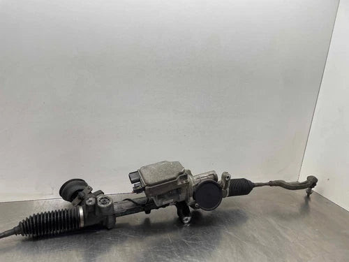 2016 Mercedes CLA250 OEM Power Steering Gear Rack & Pinion 40K *-LH Tie* 15-19 used OEM rack and pinion assembly