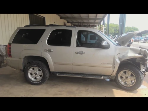 2007-2014 Cadillac Escalade 1309214 Front Left/Driver Used OEM Steering Knuckle Spindle