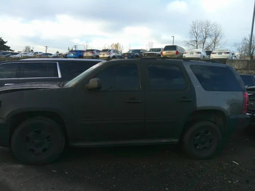 2007-2014 Cadillac Escalade 31869353 Front Right/Passenger Used OEM Steering Knuckle Spindle