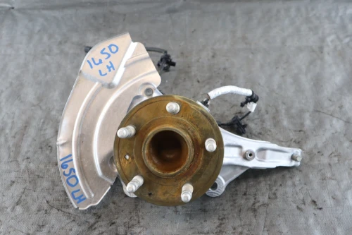 2023 Cadillac CT5-V Front Left/Driver With Hub Used OEM Steering Knuckle Spindle