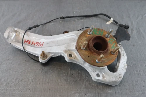 2008-2013 Cadillac CTS-V Front Right/Passenger With Hub Used OEM Steering Knuckle Spindle