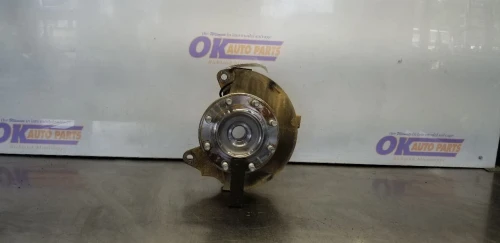 2006 Chevrolet Silverado 3500 Front Right/Passenger 4WD Used OEM Steering Knuckle Spindle