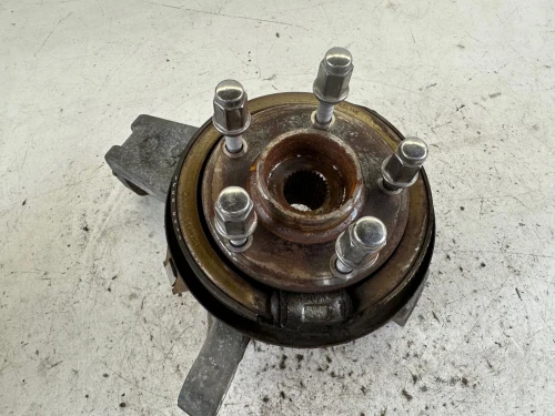 2005-2013 Chevrolet Corvette Rear Right/Passenger With Hub Used OEM Steering Knuckle Spindle