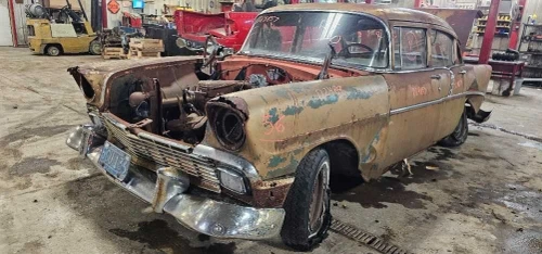 1956 Chevrolet 1100532 Front Right/Passenger Drum Brake Used OEM Steering Knuckle Spindle