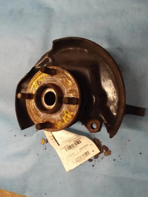 1985-1988 Chevrolet Nova Front Right/Passenger Used OEM Steering Knuckle Spindle