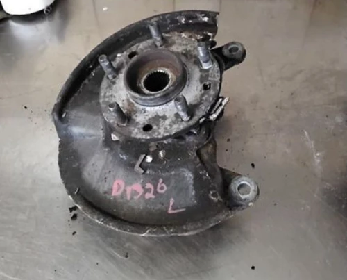 1997-2005 Chevrolet Blazer Front Left/Driver Used OEM Steering Knuckle Spindle