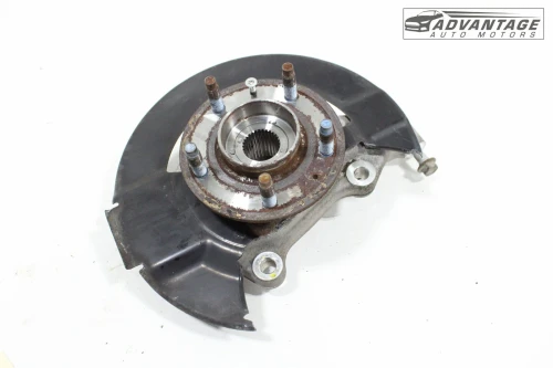 2018-2025 Chevrolet Equinox Front Right/Passenger FWD With Hub Used OEM Steering Knuckle Spindle