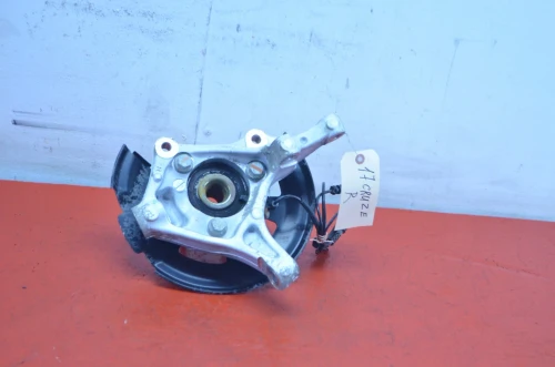 2016-2019 Chevrolet Cruze Front Right/Passenger FWD With Hub With Bearing Used OEM Steering Knuckle Spindle