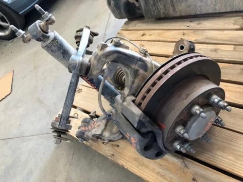 2011-2018 Chevrolet Silverado 2500 With Hub Used OEM Steering Knuckle Spindle
