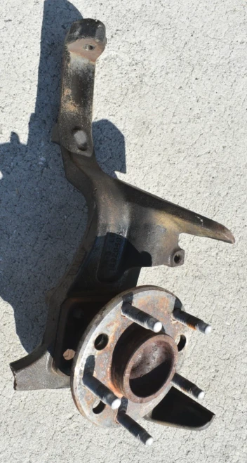 1993-2002 Chevrolet Camaro Front Left/Driver Used OEM Steering Knuckle Spindle