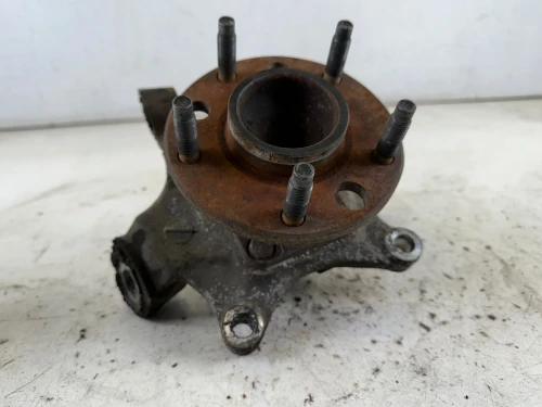 1984-1996 Chevrolet Corvette Front Left/Driver With Hub Used OEM Steering Knuckle Spindle