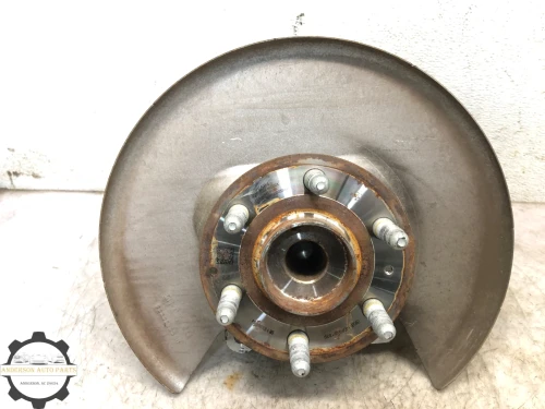 2019-2026 Chevrolet Blazer Rear Right/Passenger FWD With Hub Used OEM Steering Knuckle Spindle