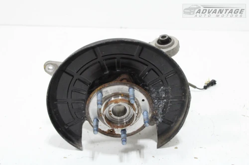2018-2020 Chevrolet Equinox Rear Left/Driver With Hub Used OEM Steering Knuckle Spindle