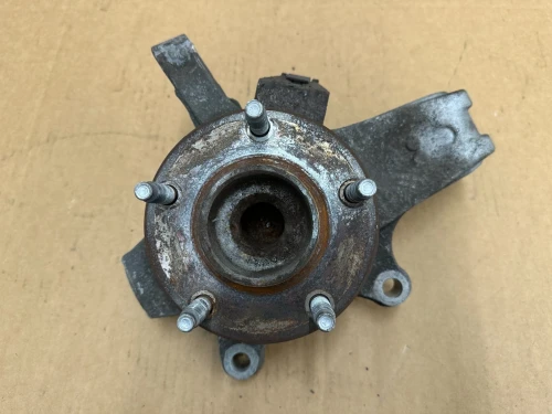 2005-2006 Chevrolet Corvette Front Left/Driver Used OEM Steering Knuckle Spindle