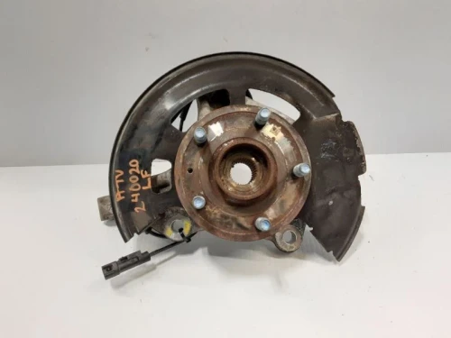 2016-2019 Chevrolet Cruze 2615219 Front Left/Driver Used OEM Steering Knuckle Spindle