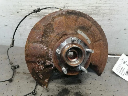2016-2025 Chevrolet Malibu 1780719 Front Right/Passenger Used OEM Steering Knuckle Spindle
