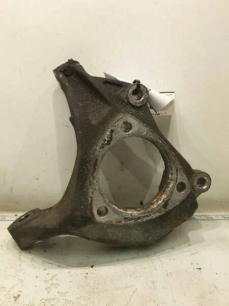 2012-2015 Chevrolet Captiva Sport Front Right/Passenger Used OEM Steering Knuckle Spindle