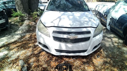 2014-2020 Chevrolet Impala 1186210 Front Left/Driver Used OEM Steering Knuckle Spindle