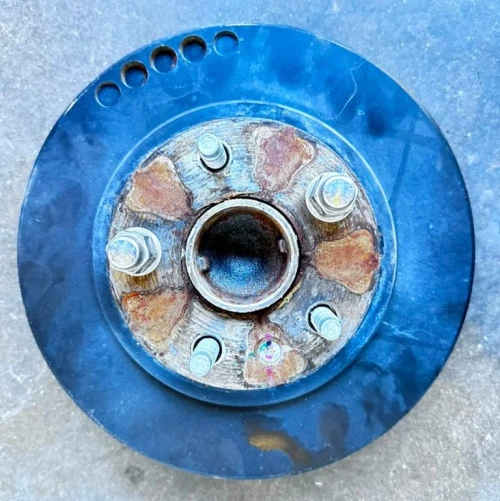 2013-2021 Chevrolet Trax Rear Right/Passenger Used OEM Steering Knuckle Spindle