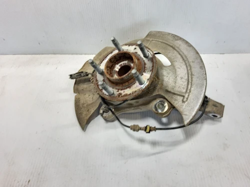 2016-2025 Chevrolet Malibu 2770630 Front Right/Passenger Used OEM Steering Knuckle Spindle