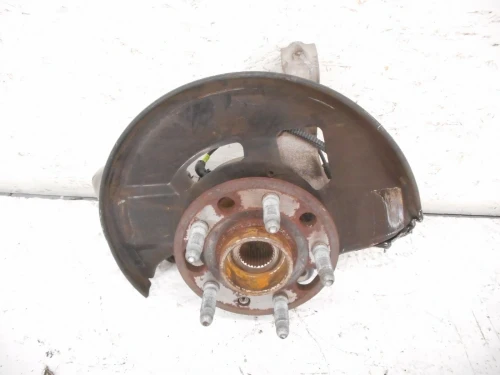 2013-2016 Chevrolet Malibu Front Left/Driver With Hub Used OEM Steering Knuckle Spindle