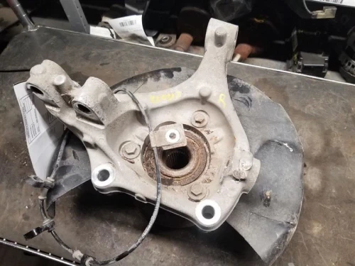 2010-2017 Chevrolet Equinox 1740640 Front Right/Passenger Used OEM Steering Knuckle Spindle