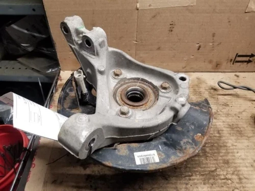 2012-2015 Chevrolet Captiva Sport 2000792 Front Left/Driver Used OEM Steering Knuckle Spindle