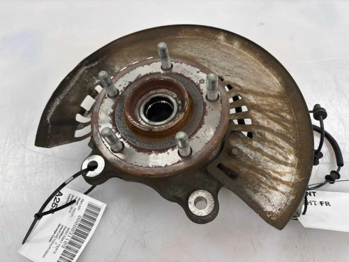 2017-2025 Chrysler Pacifica Front Right/Passenger With Hub Used OEM Steering Knuckle Spindle