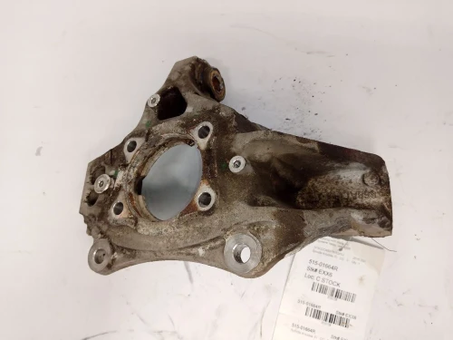 2015 Chrysler 200 11517729 Front Right/Passenger Used OEM Steering Knuckle Spindle