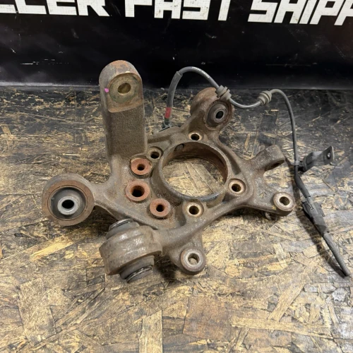 2008-2012 Hyundai Genesis Coupe Rear Right/Passenger Used OEM Steering Knuckle Spindle