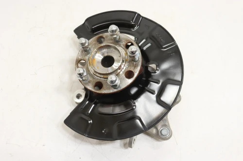 2022-2026 Hyundai Tucson Rear Left/Driver AWD With Hub Used OEM Steering Knuckle Spindle