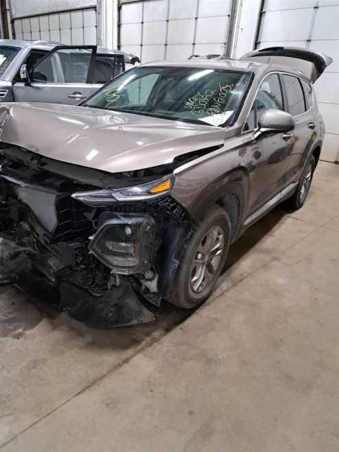 2020 Hyundai Santa Fe Front Right/Passenger Used OEM Steering Knuckle Spindle