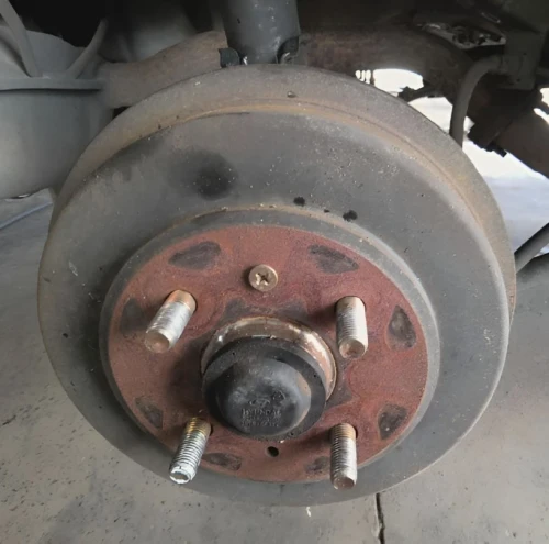 2000-2006 Hyundai Accent Rear Right/Passenger Used OEM Steering Knuckle Spindle