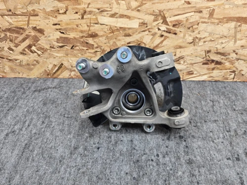 2022-2025 Hyundai Tucson Rear Left/Driver AWD Used OEM Steering Knuckle Spindle