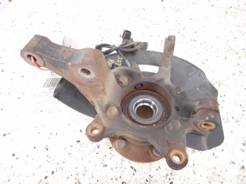 2021 Hyundai Tucson Front Left/Driver AWD With Hub Used OEM Steering Knuckle Spindle