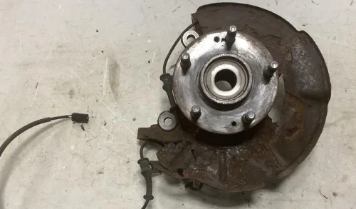 2011-2012 Hyundai Elantra Right/Passenger Used OEM Steering Knuckle Spindle