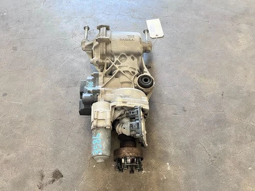 2013-2017 Volvo XC60 AWD Rear Axle Rear , LOT3586 Used OEM Rear Differential Carriers used OEM rear differential carrier