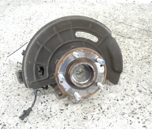 2015 Hyundai Sonata Front Left/Driver With Hub Used OEM Steering Knuckle Spindle