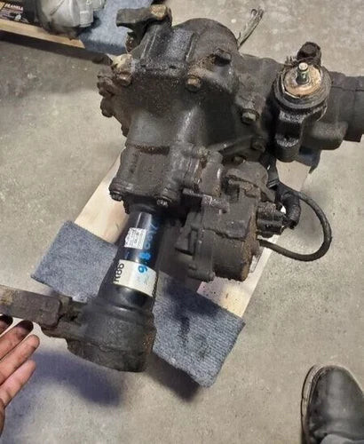 2001-2004 Toyota Tacoma 4 Runner Front Axle 4.10 Ratio Used OEM Front Differential Carriers used OEM front differential