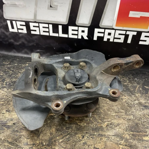 2012-2016 Hyundai Genesis Front Right/Passenger With Hub Used OEM Steering Knuckle Spindle