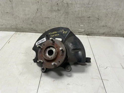 2014 Hyundai Tucson Front Right/Passenger With Hub Used OEM Steering Knuckle Spindle