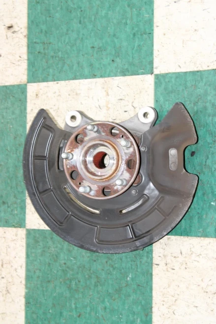 2020-2025 Hyundai Palisade Front Right/Passenger AWD Used OEM Steering Knuckle Spindle
