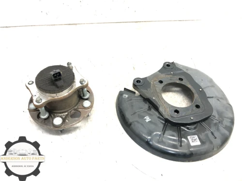 2019-2023 Hyundai Kona Rear Left/Driver With Hub Used OEM Steering Knuckle Spindle