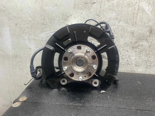 2026 Hyundai Palisade Rear Left/Driver With Hub Used OEM Steering Knuckle Spindle